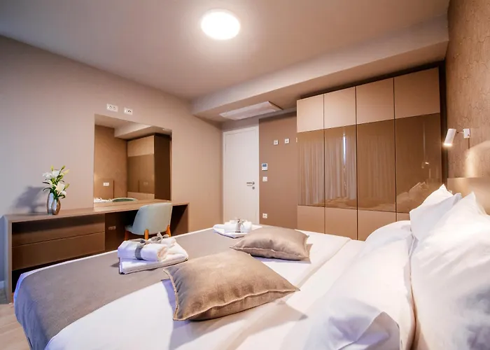 Dedaj Resort - Villa Auri