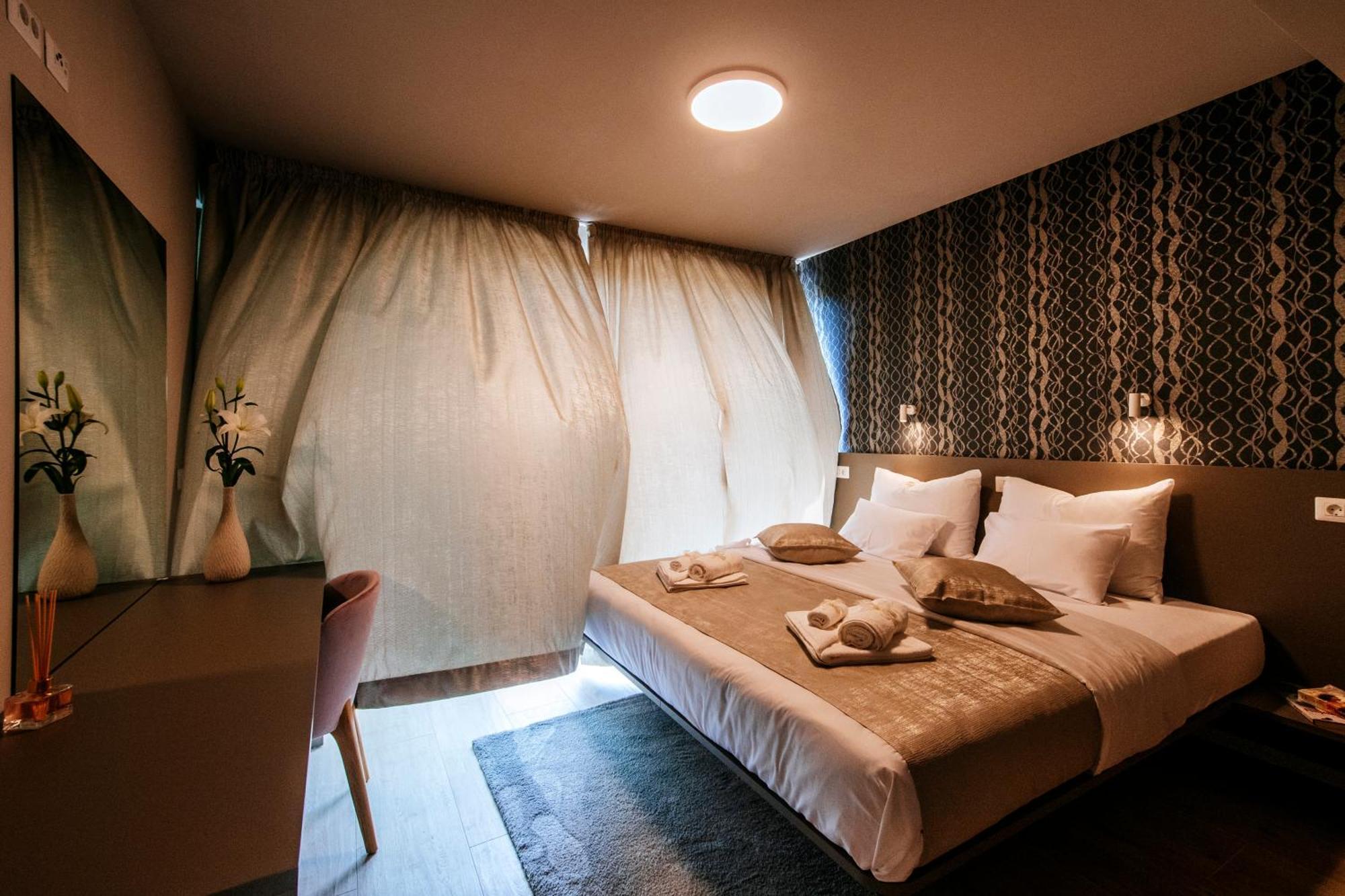 Dedaj - Auri Apartment *