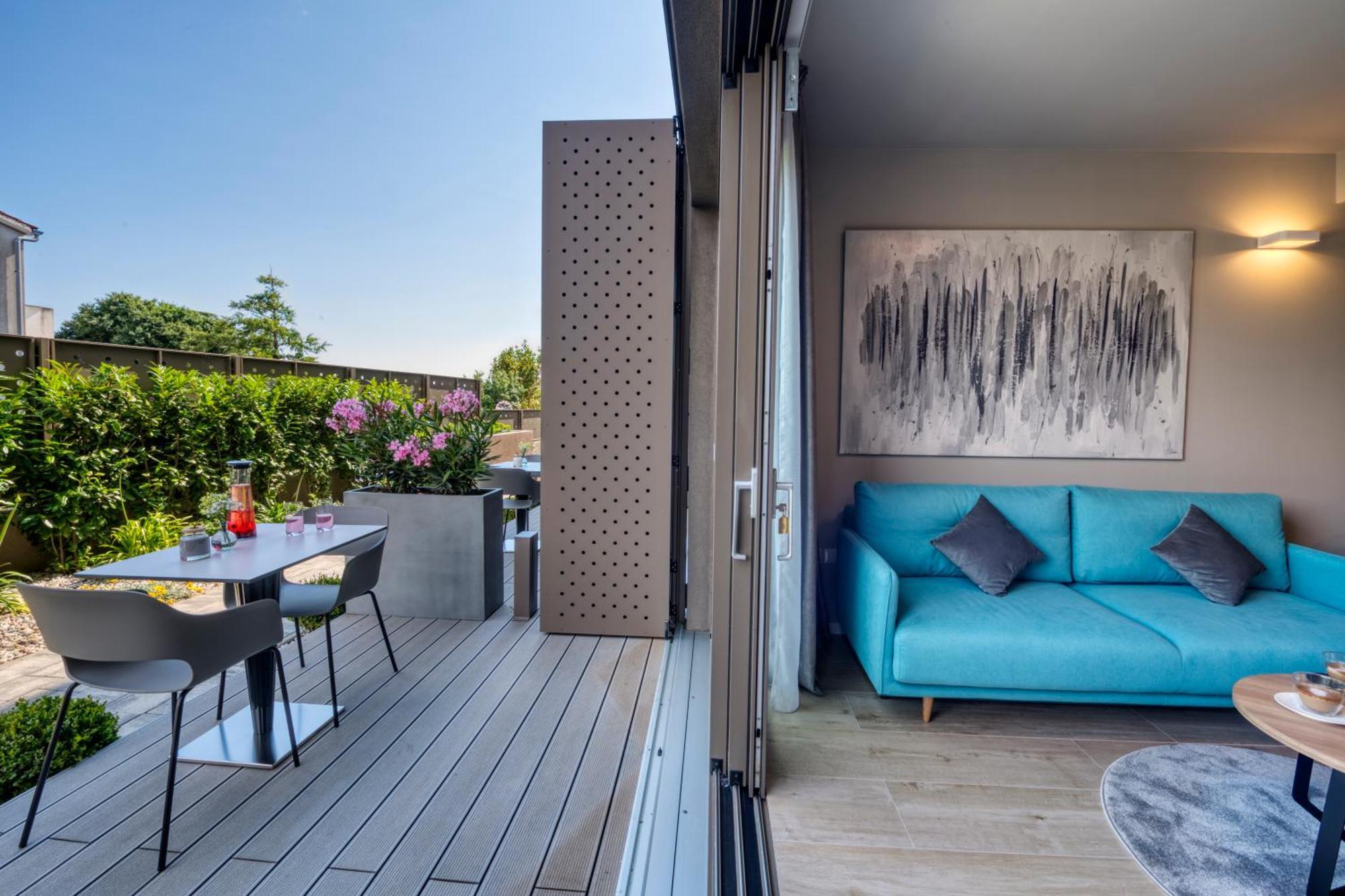Dedaj - Auri Apartment *